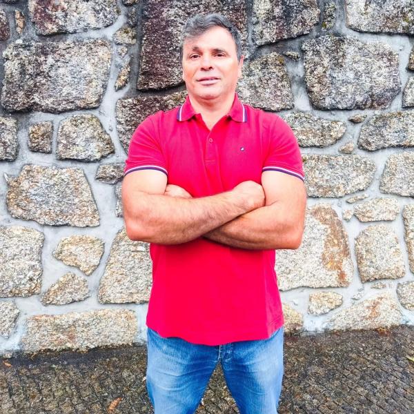 Pedro Miguel Teixeira Flores  